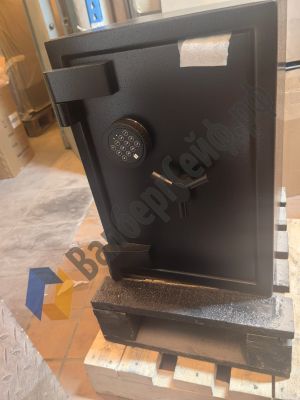 Сейф Stahlkraft Defender Pro 119 EL (левое открывание)